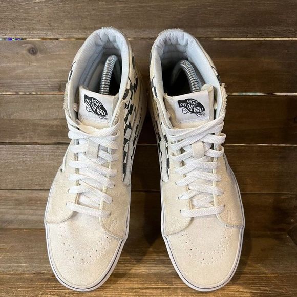 Womens Vans Sk8-Hi‎ Ivory Suede Checkerboard Flames Sneakers Shoes Size 7M 8.5W - Picture 3 of 7